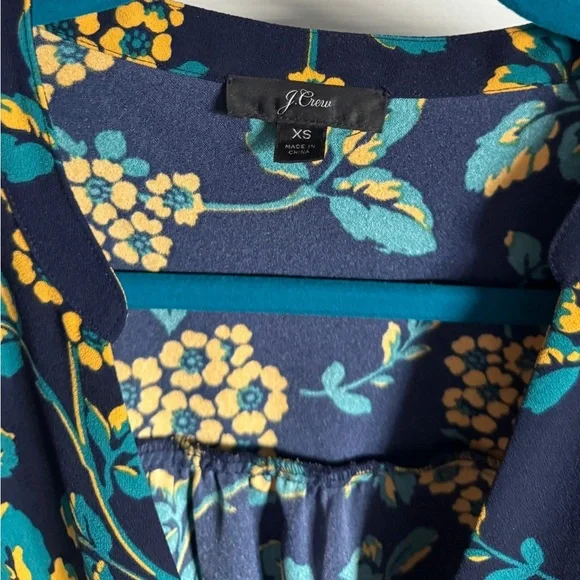 J crew wrap top navy with gold and teal florals size xs - Picture 6 of 8